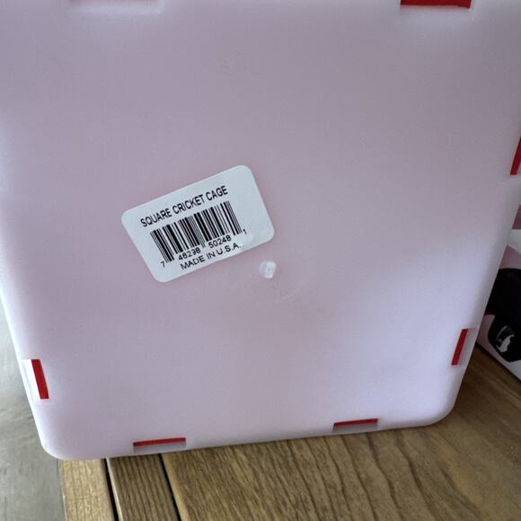 Challenger 50248 Plastic Big Mouth Cricket Cage Heavy Duty Made in USA - Picture 3 of 6